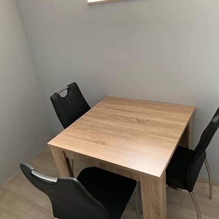 Beregi Apartman Tiszaújváros Exterior foto
