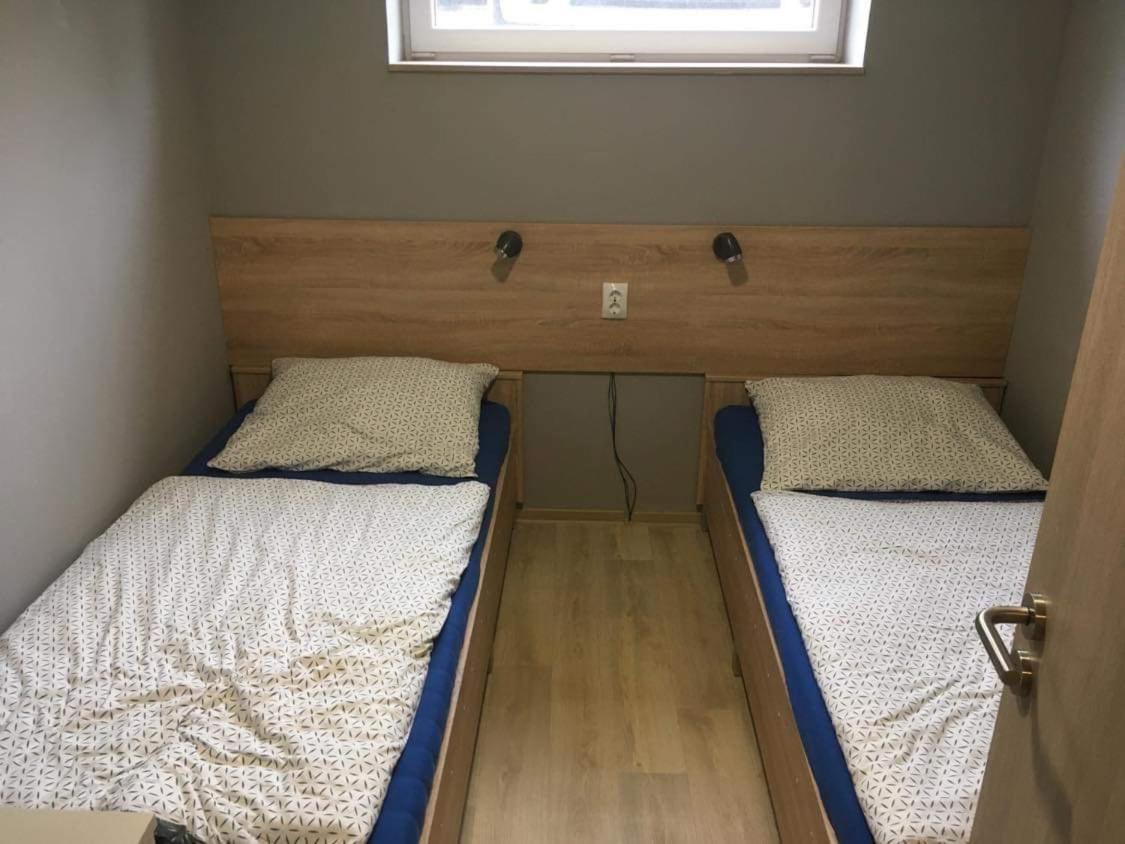 Beregi Apartman Tiszaújváros Exterior foto